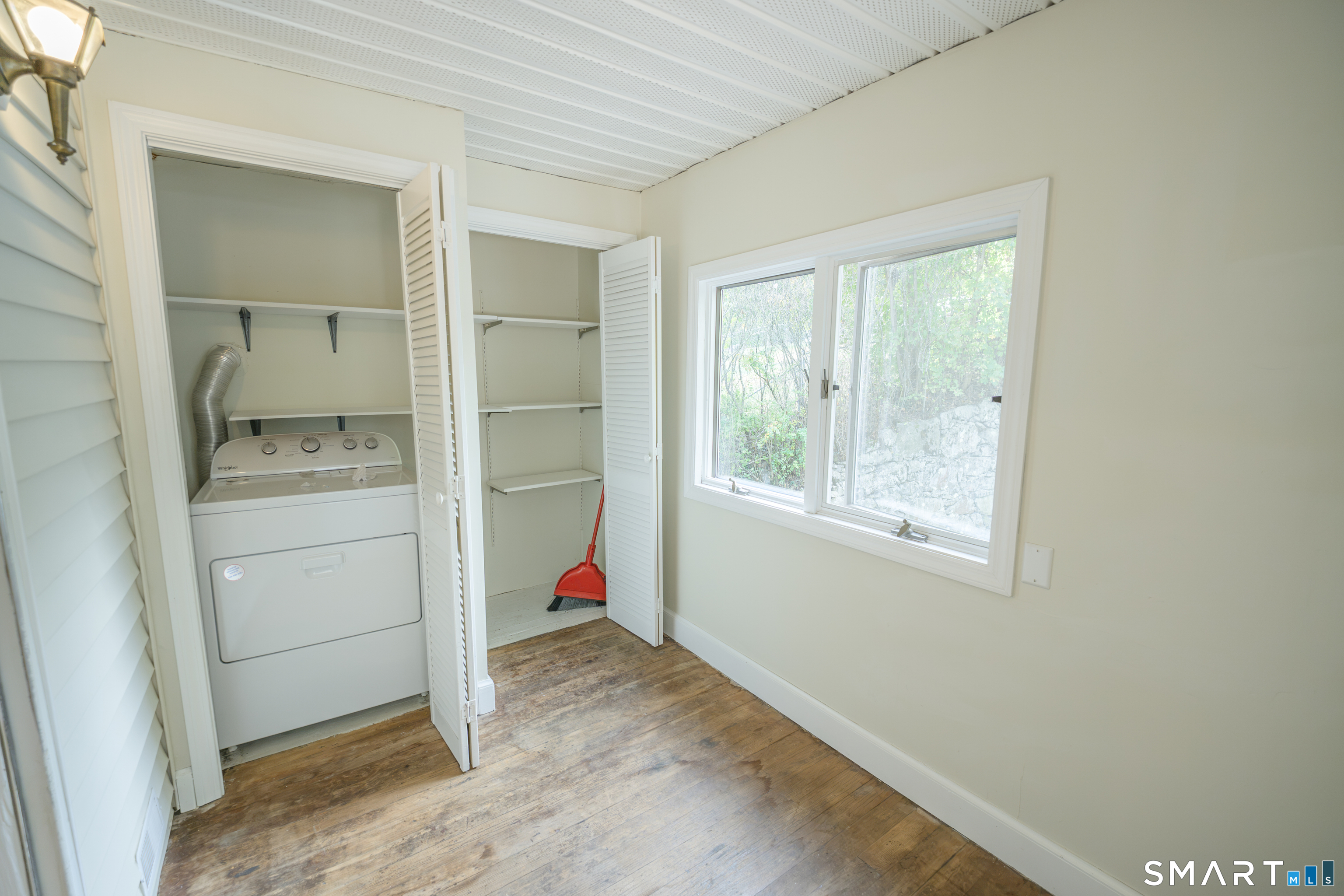 27 Salem Street Naugatuck CT 06770