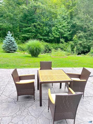 489 North Roast Meat Hill Road Killingworth CT 06419
