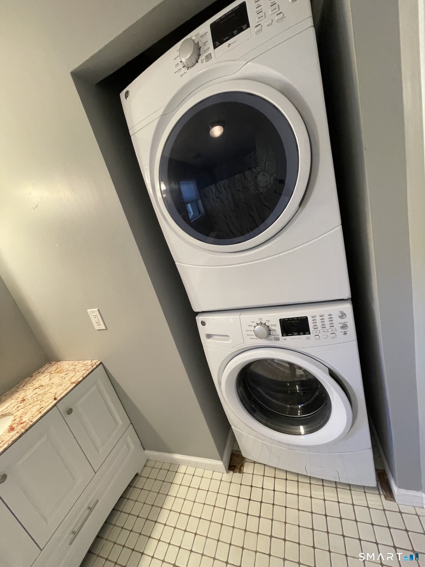 53 Brushy Plain Road Branford CT 06405
