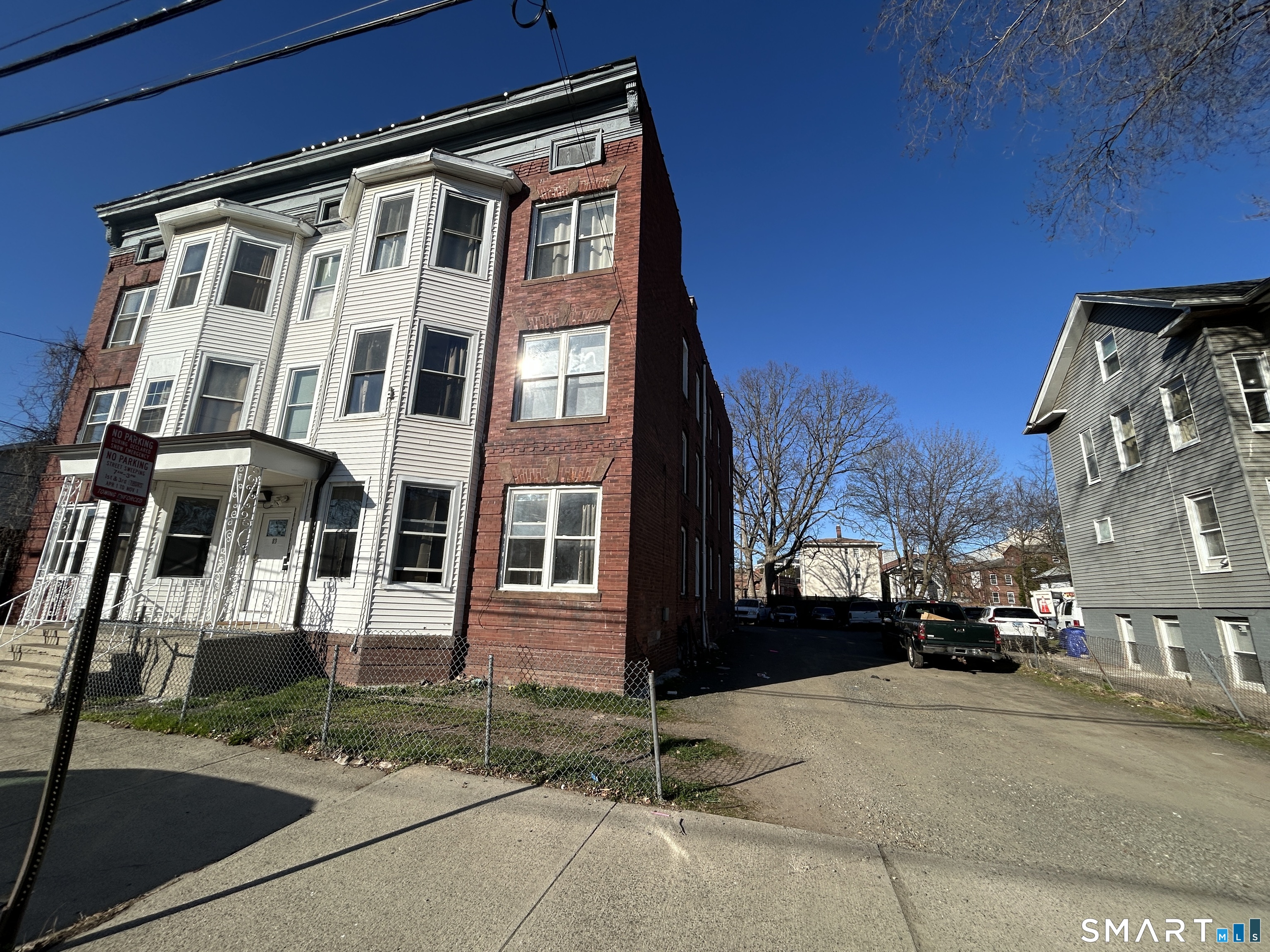 83 Hallock Street New Haven CT 06519