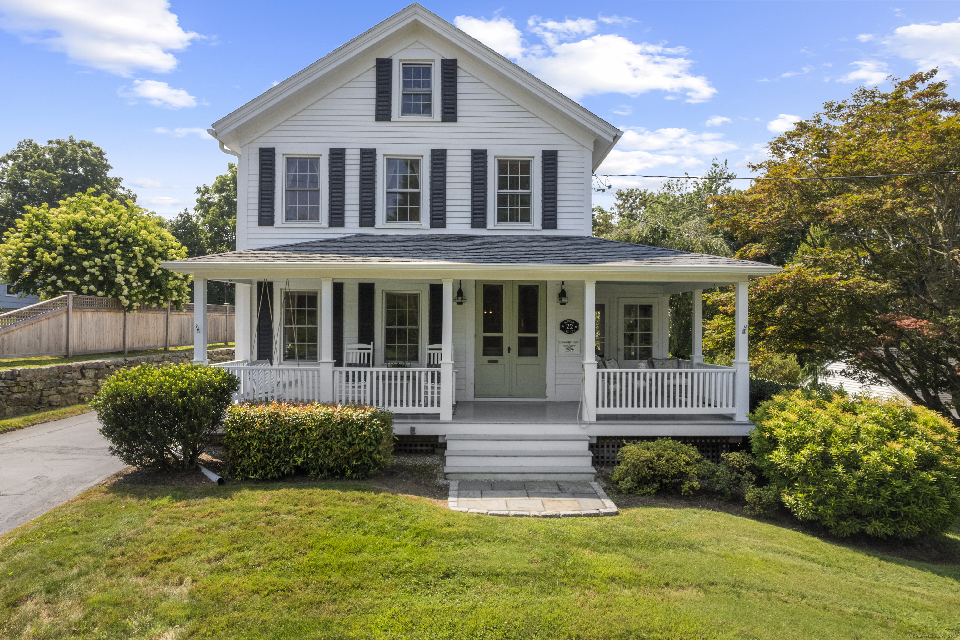 22 School Street (Mystic) Stonington CT 06355