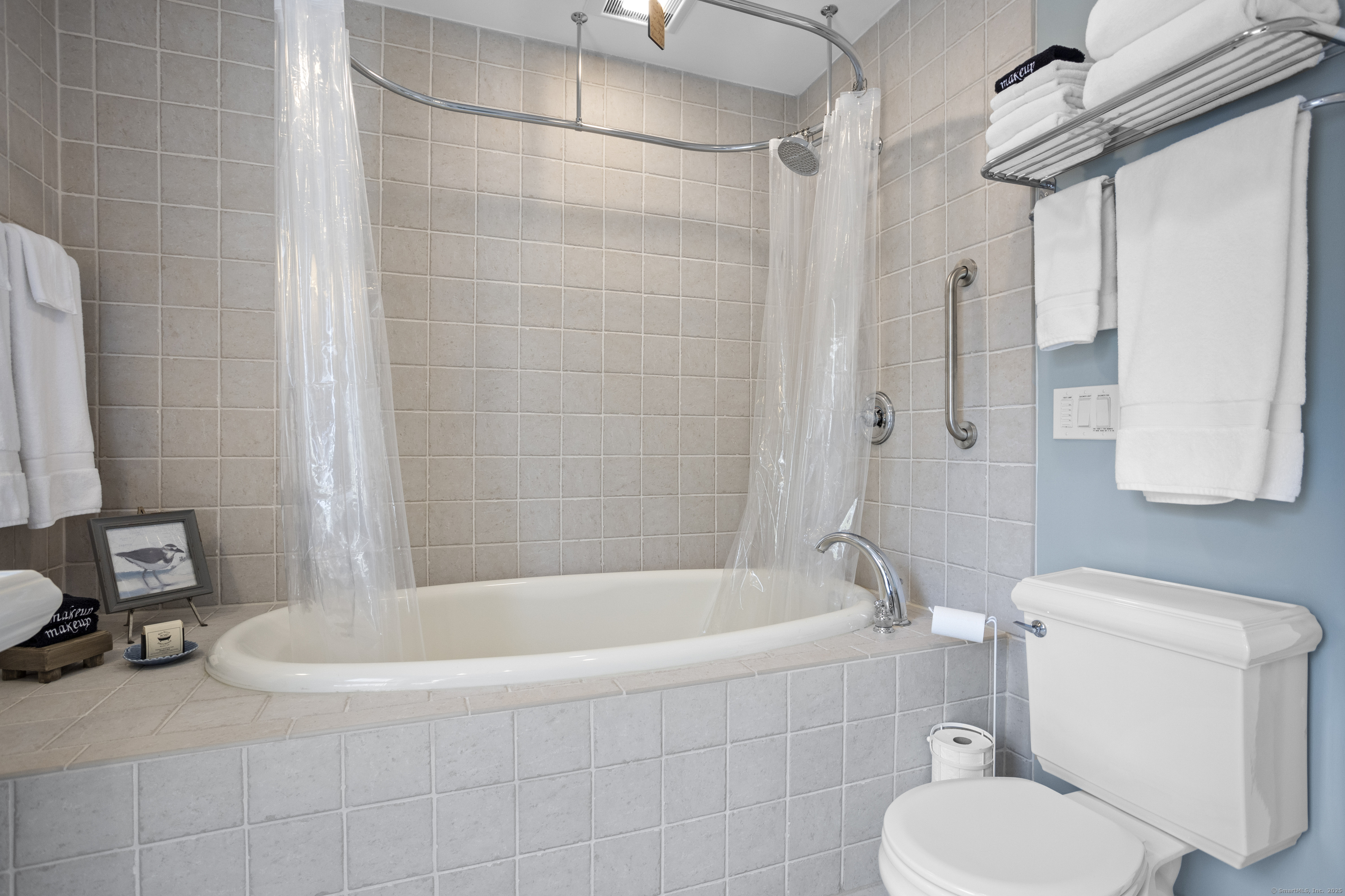 22 School Street (Mystic) Stonington CT 06355