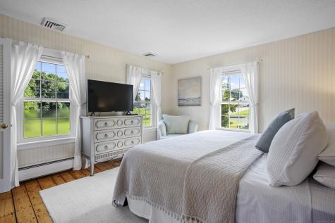 22 School Street (Mystic) Stonington CT 06355