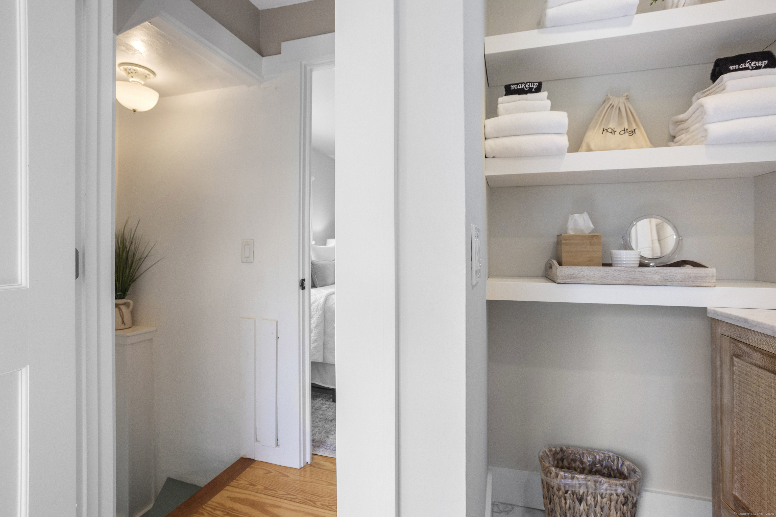 22 School Street (Mystic) Stonington CT 06355