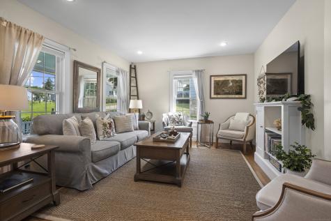 22 School Street (Mystic) Stonington CT 06355