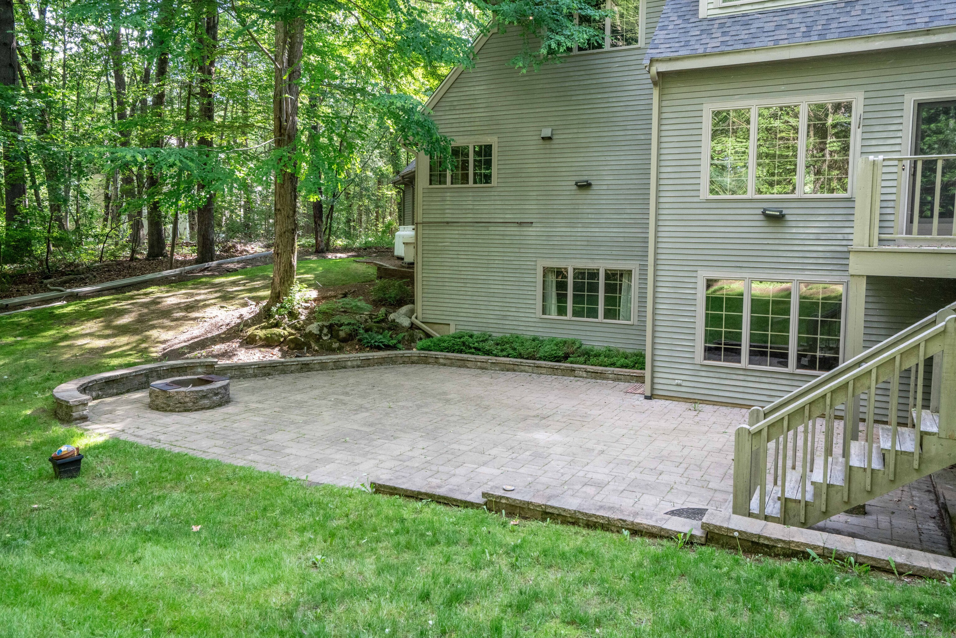 3 Eton Place Farmington CT 06032