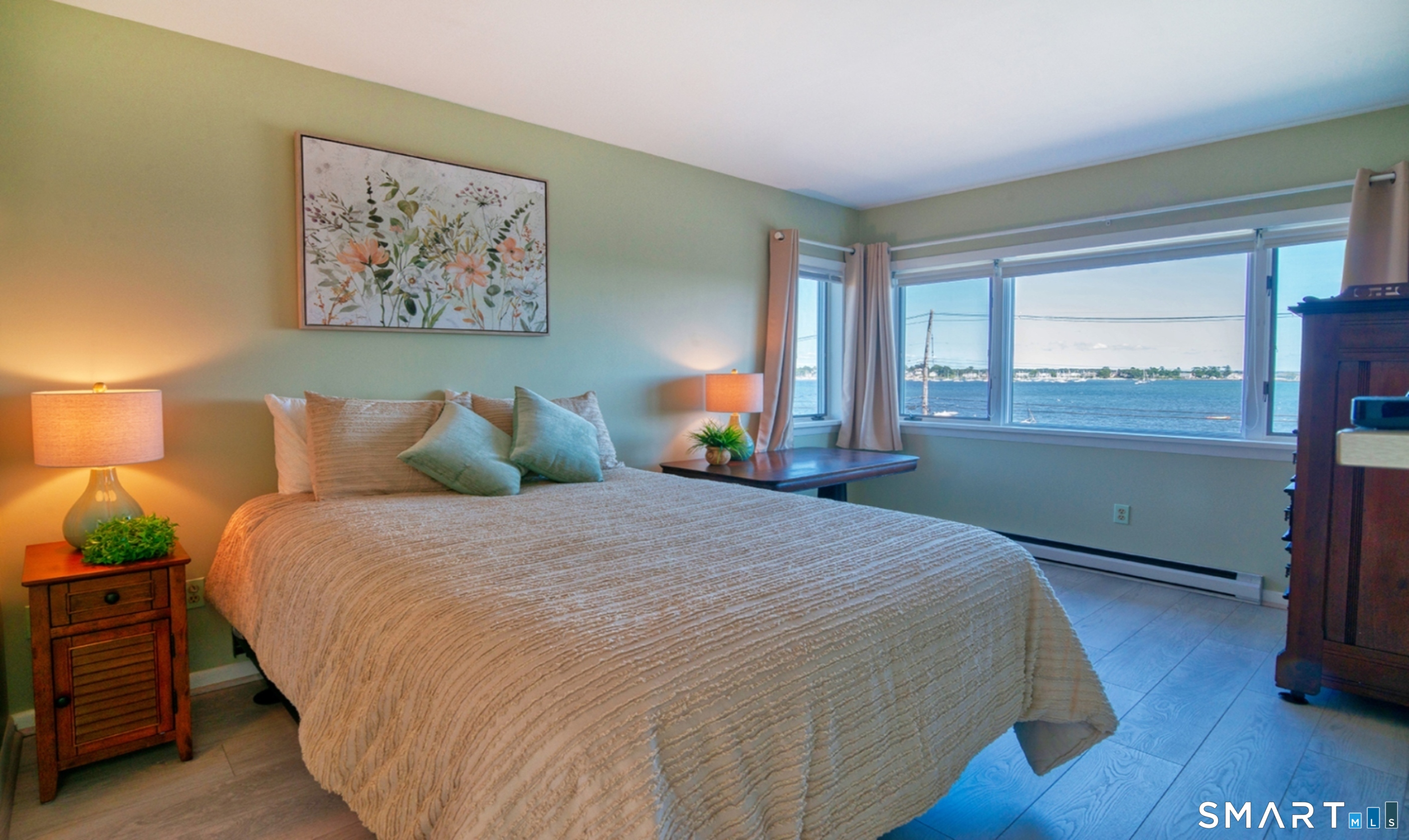 86 East Shore Avenue Groton CT 06340