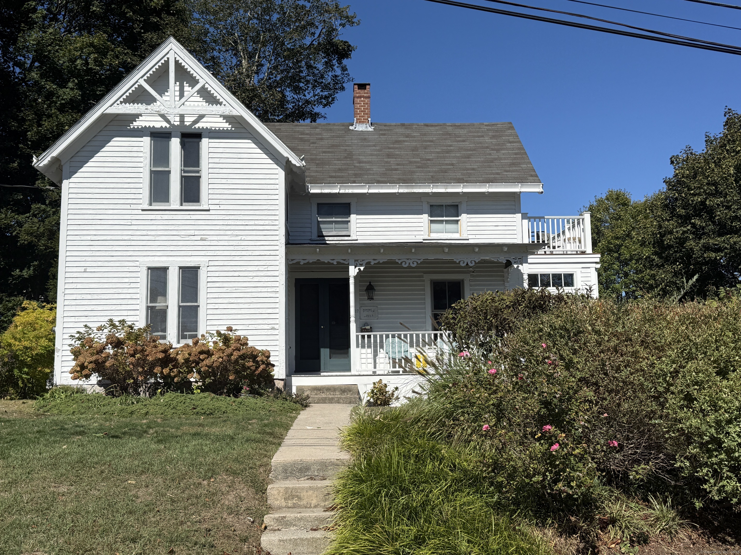 17 Smith Court Groton CT 06340