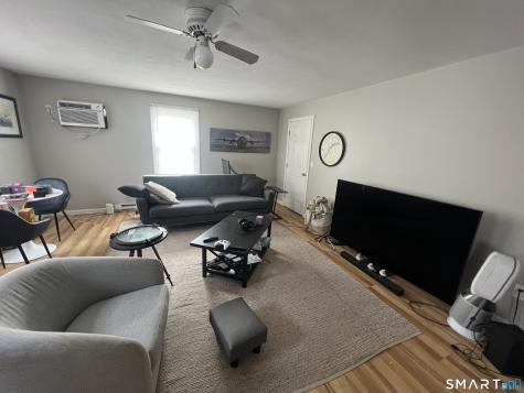 2 Lincoln Ave (Mystic) Stonington CT 06379