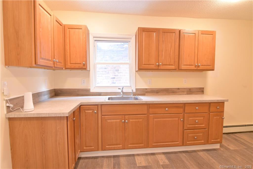 14 Wildwood Avenue Waterbury CT 06710