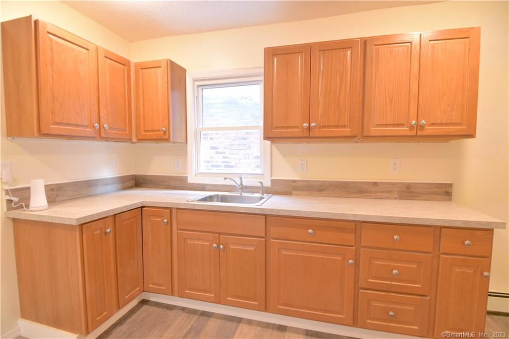 14 Wildwood Avenue Waterbury CT 06710