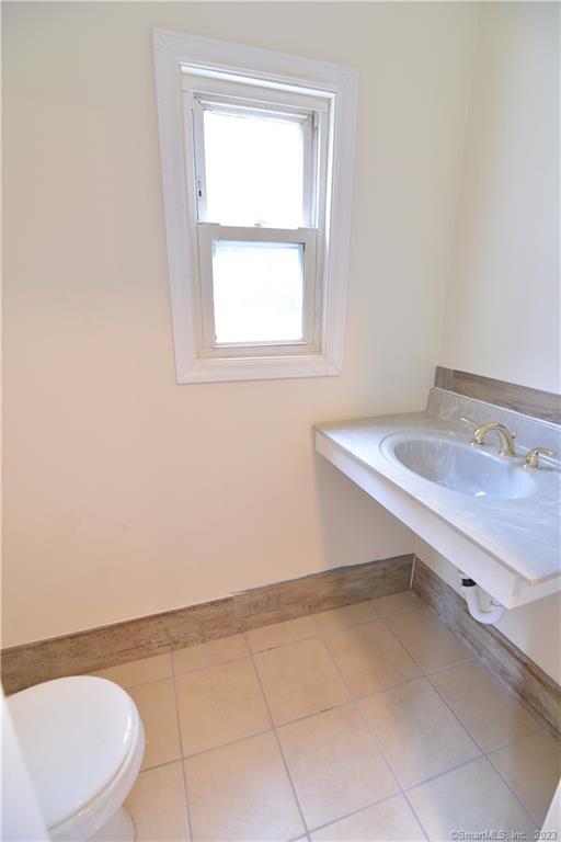 14 Wildwood Avenue Waterbury CT 06710