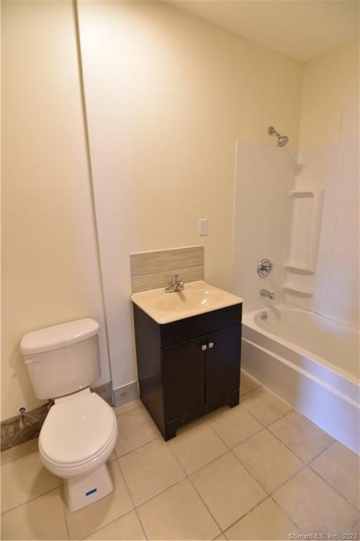 14 Wildwood Avenue Waterbury CT 06710