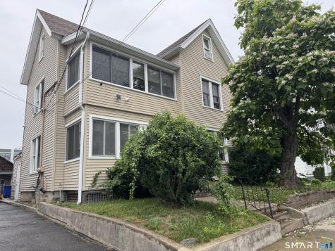 11 Betts Place Norwalk CT 06855