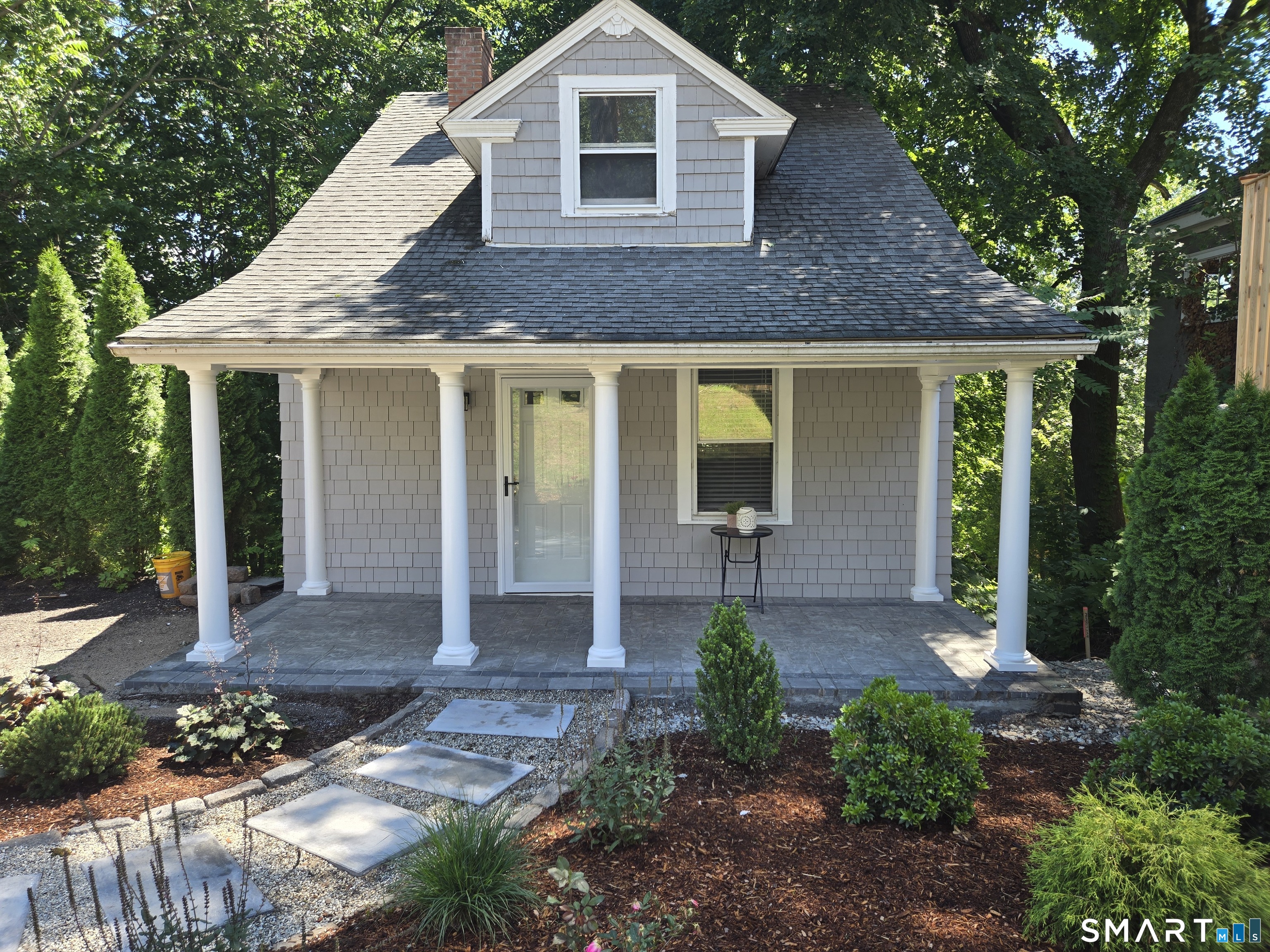 1034 Prospect Avenue Hartford CT 06105