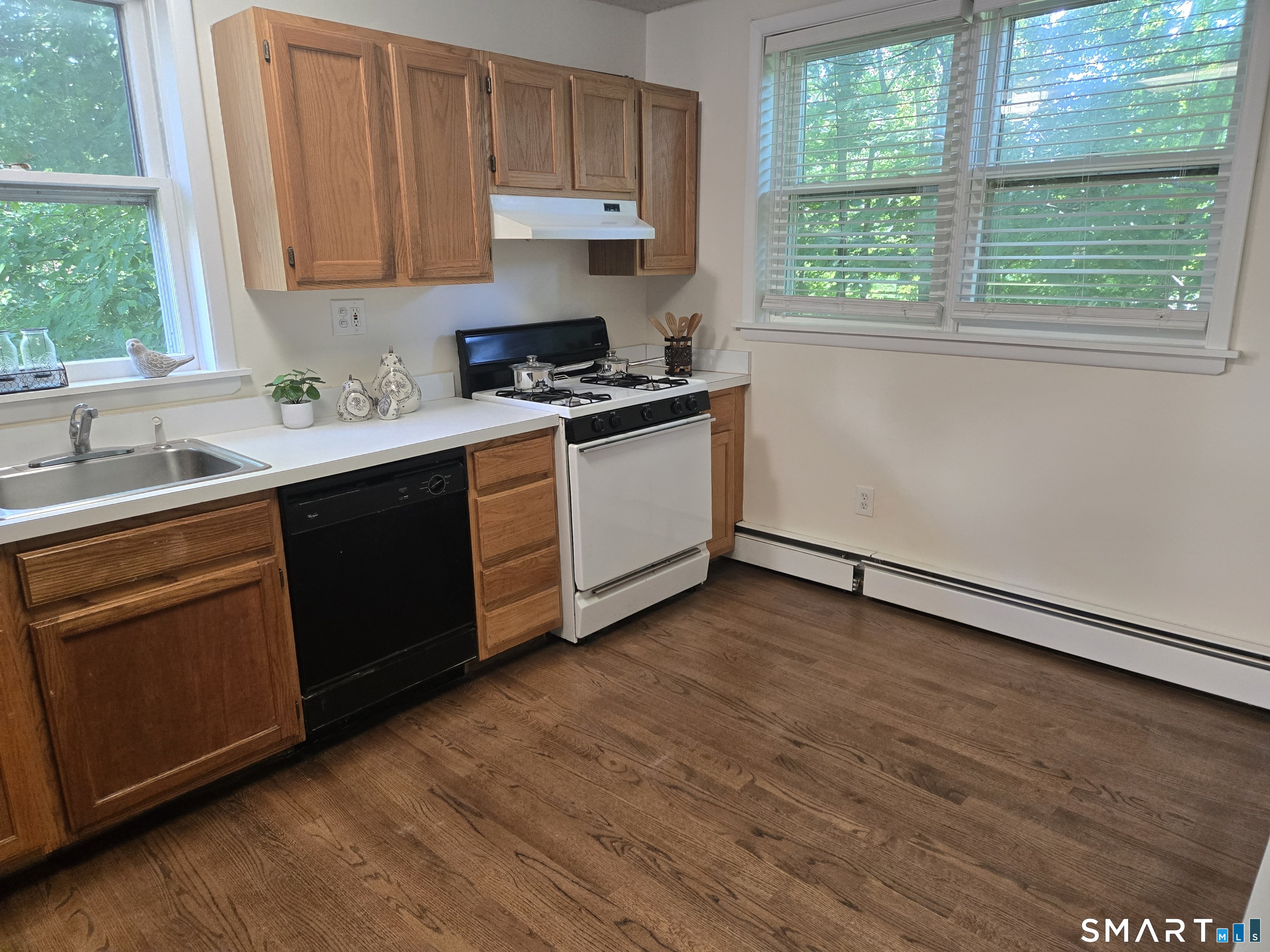 1034 Prospect Avenue Hartford CT 06105