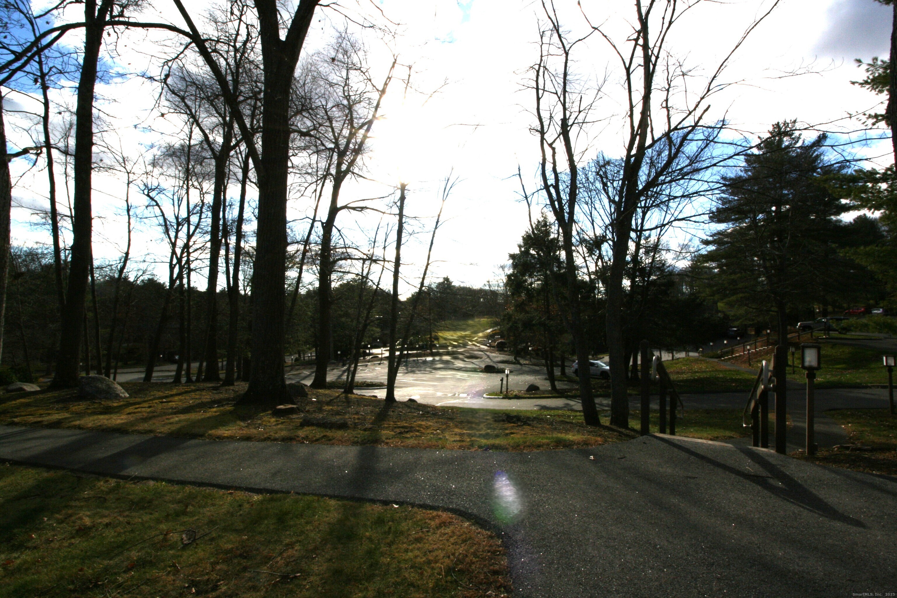 7 Twin Oak Court Avon CT 06001