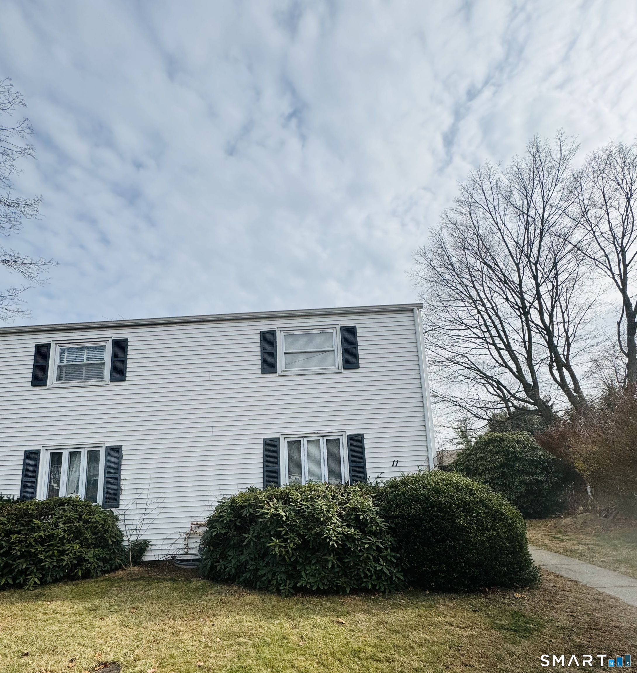 11 Trefoil Court Fairfield CT 06825