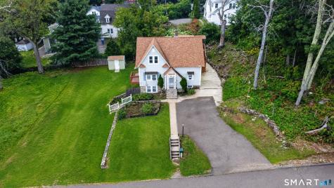 53 Mohican Avenue Waterbury CT 06708