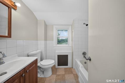 53 Mohican Avenue Waterbury CT 06708