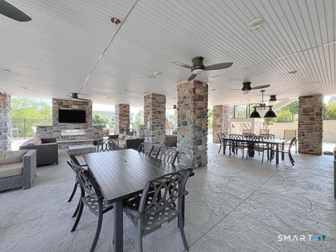 113 Center Meadow Lane Danbury CT 06810