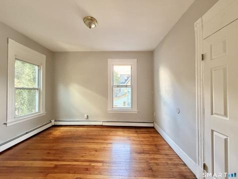 442 Poplar Street New Haven CT 06513