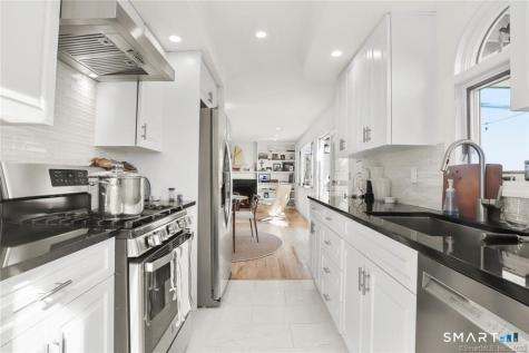89 Kenilworth West Drive Stamford CT 06902