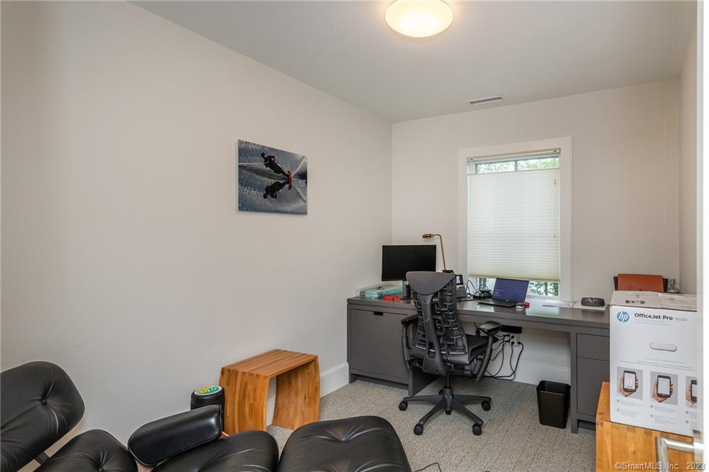 33 Arrow Point Road Warren CT 06777