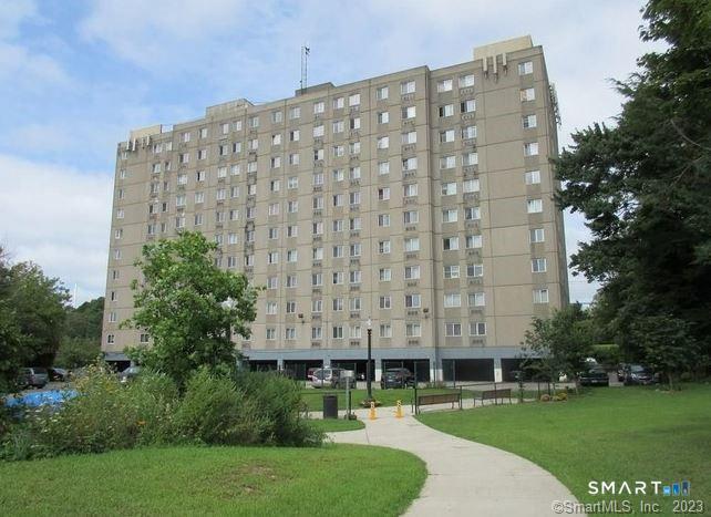 120 Huntington Turnpike Bridgeport CT 06610