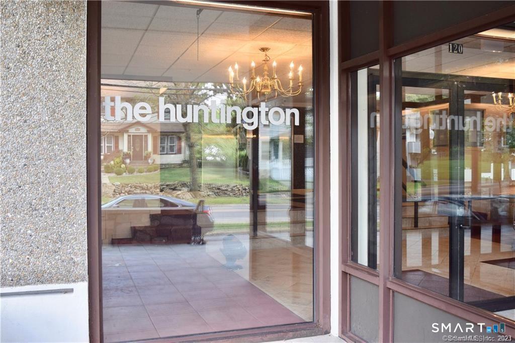 120 Huntington Turnpike Bridgeport CT 06610