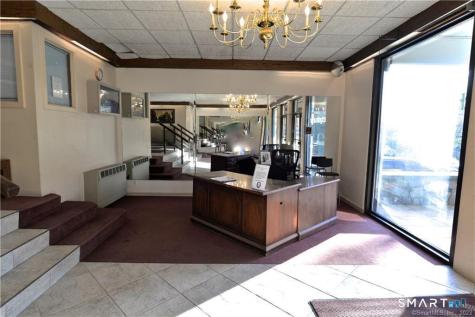 120 Huntington Turnpike Bridgeport CT 06610