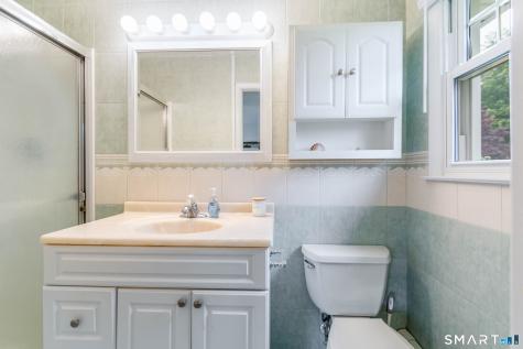 108 Colonese Road Fairfield CT 06825