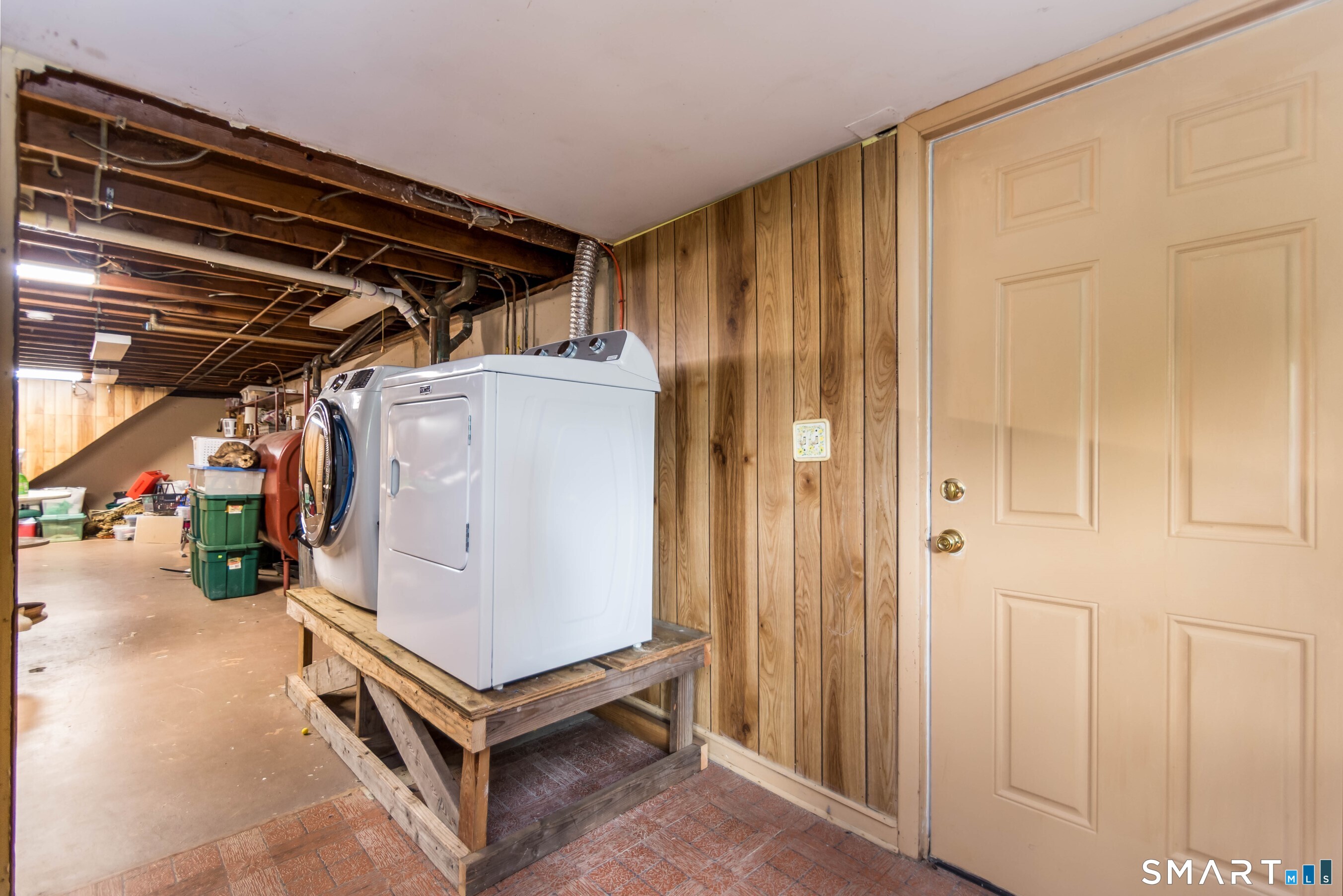 108 Colonese Road Fairfield CT 06825