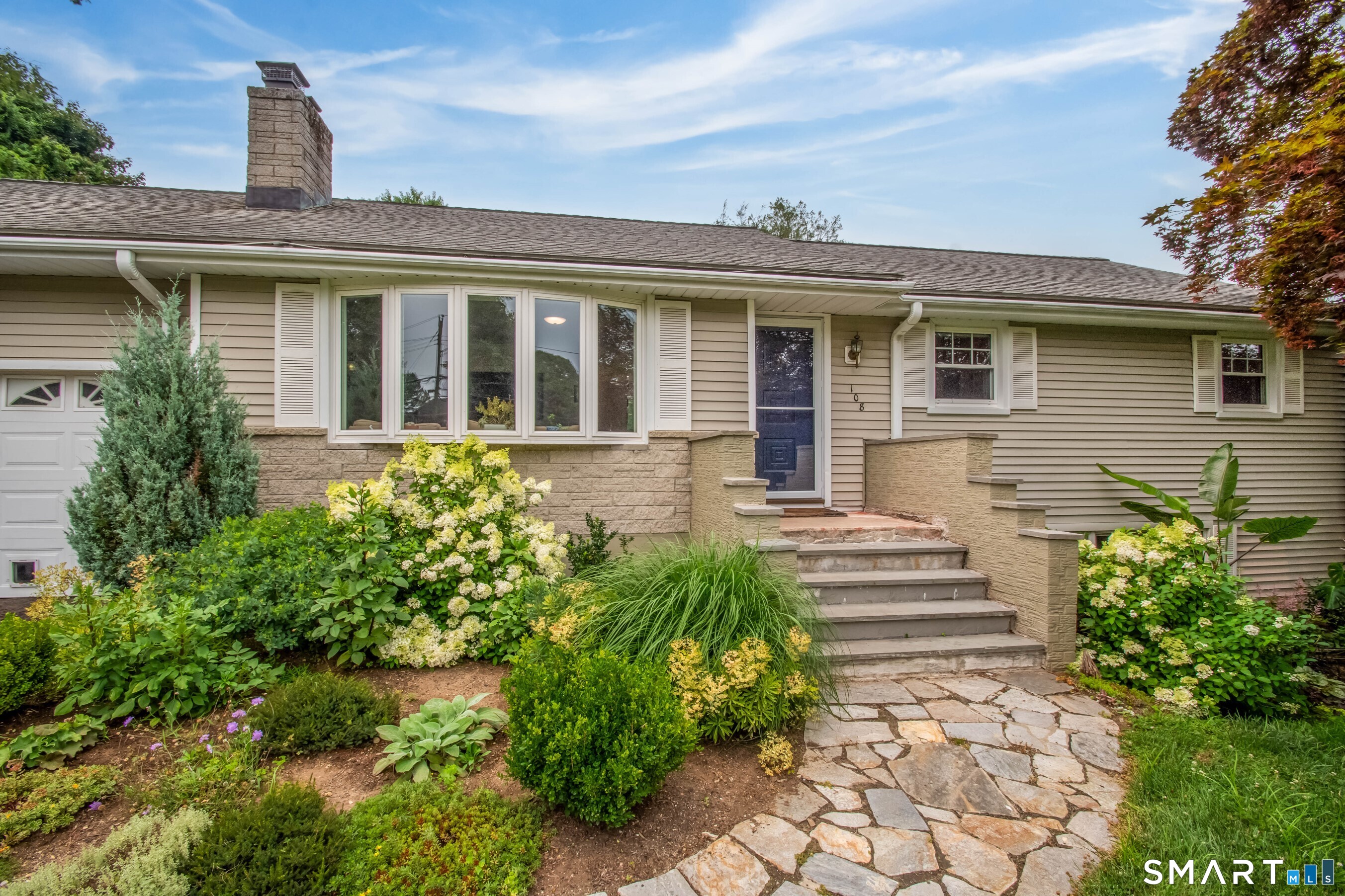 108 Colonese Road Fairfield CT 06825