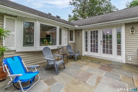 108 Colonese Road Fairfield CT 06825
