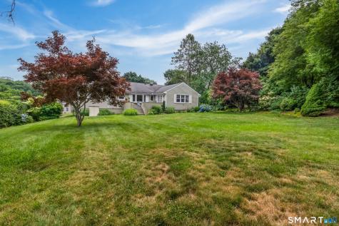 108 Colonese Road Fairfield CT 06825