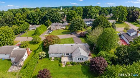 108 Colonese Road Fairfield CT 06825