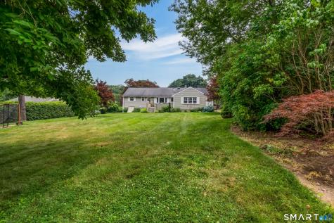 108 Colonese Road Fairfield CT 06825