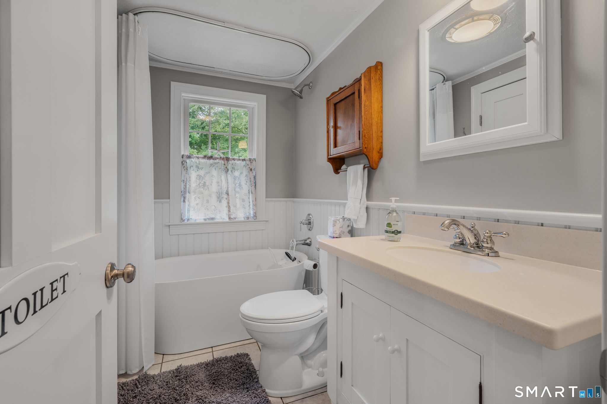 182 Ocean View Avenue Groton CT 06355