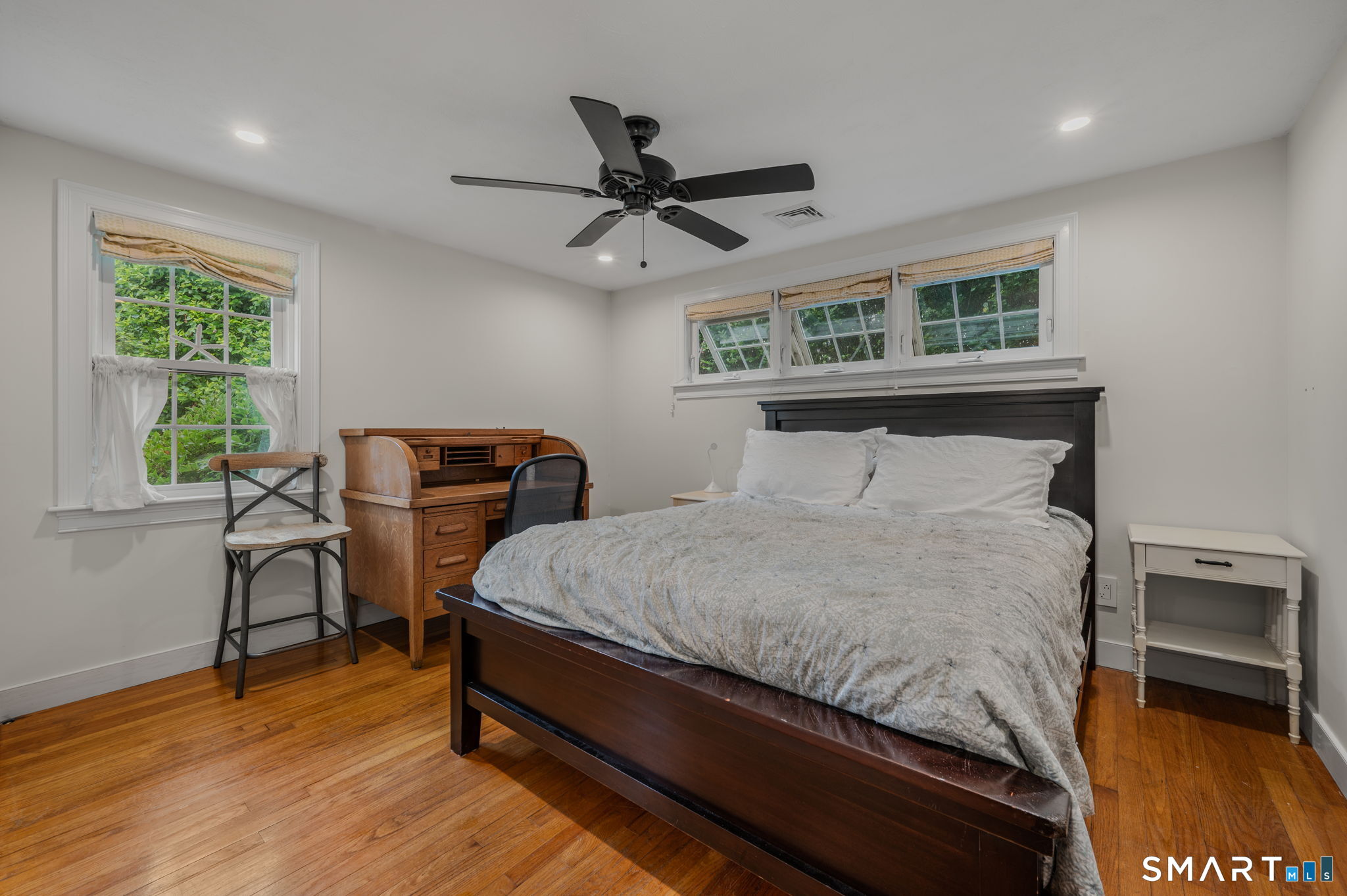 182 Ocean View Avenue Groton CT 06355