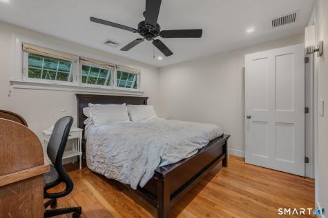 182 Ocean View Avenue Groton CT 06355
