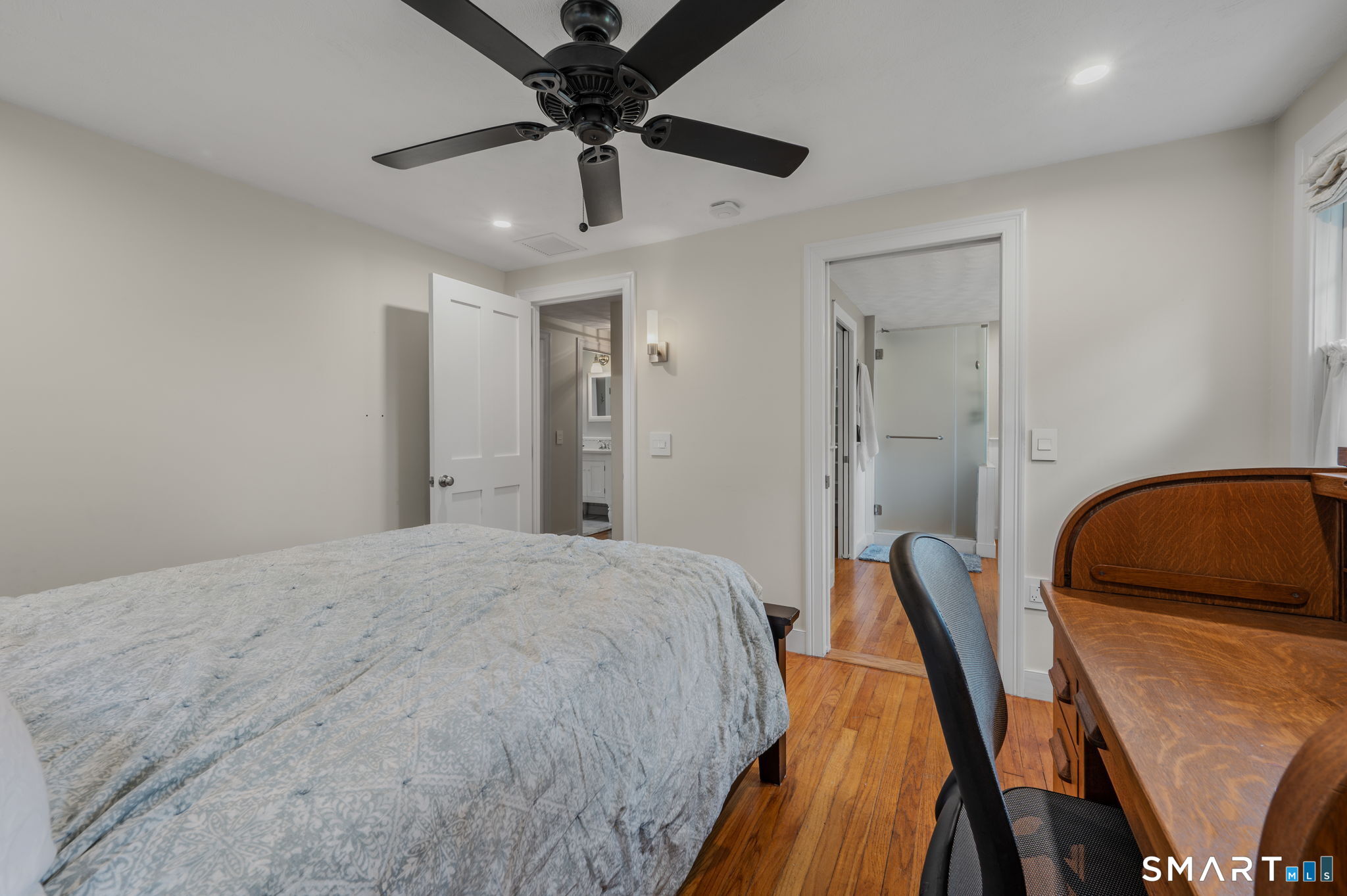 182 Ocean View Avenue Groton CT 06355