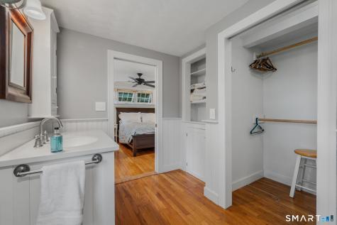 182 Ocean View Avenue Groton CT 06355