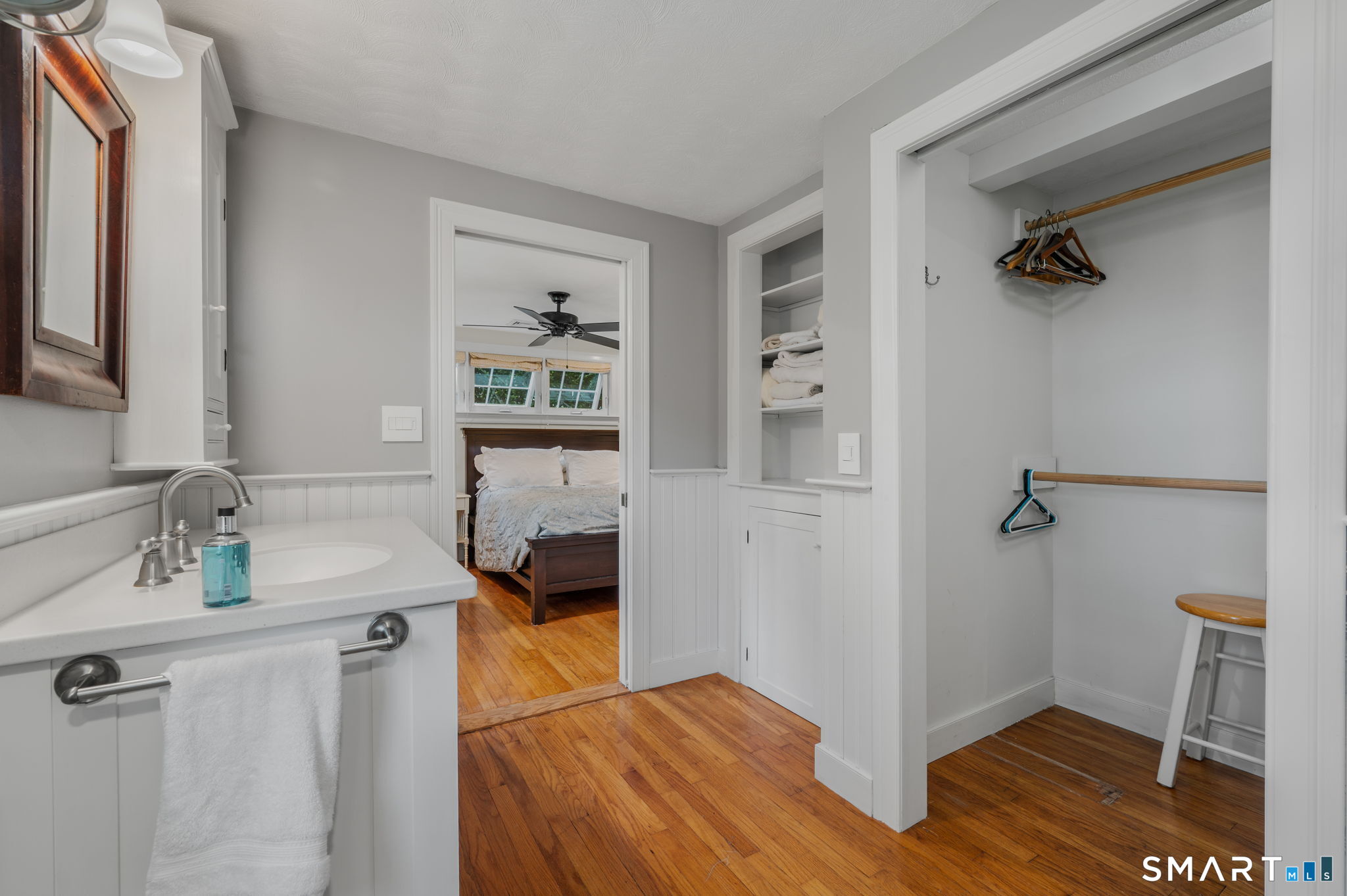 182 Ocean View Avenue Groton CT 06355