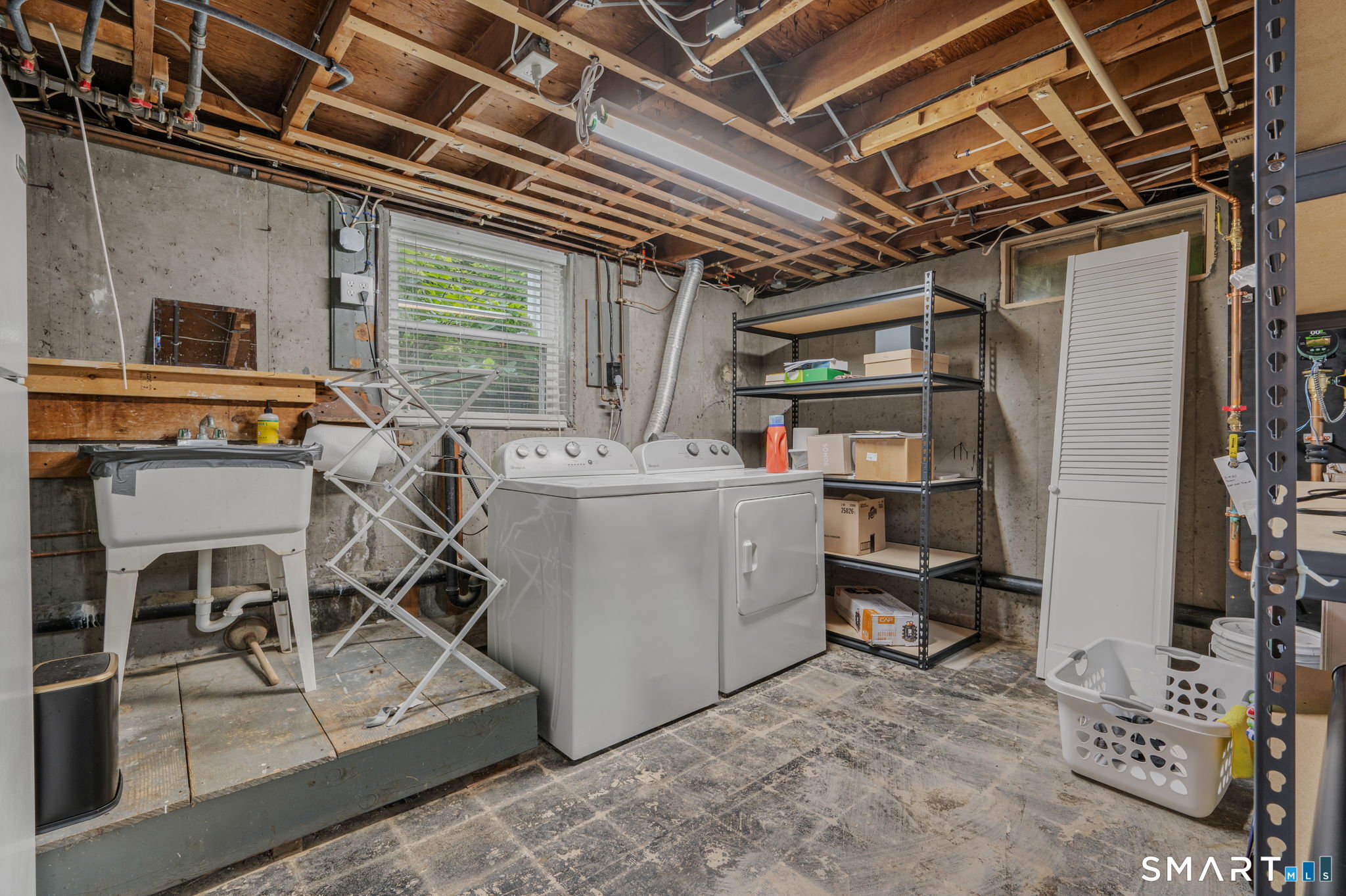 182 Ocean View Avenue Groton CT 06355