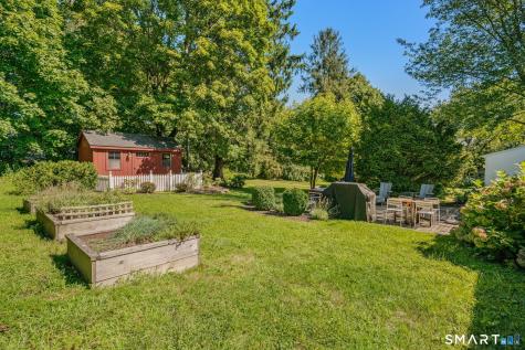 182 Ocean View Avenue Groton CT 06355