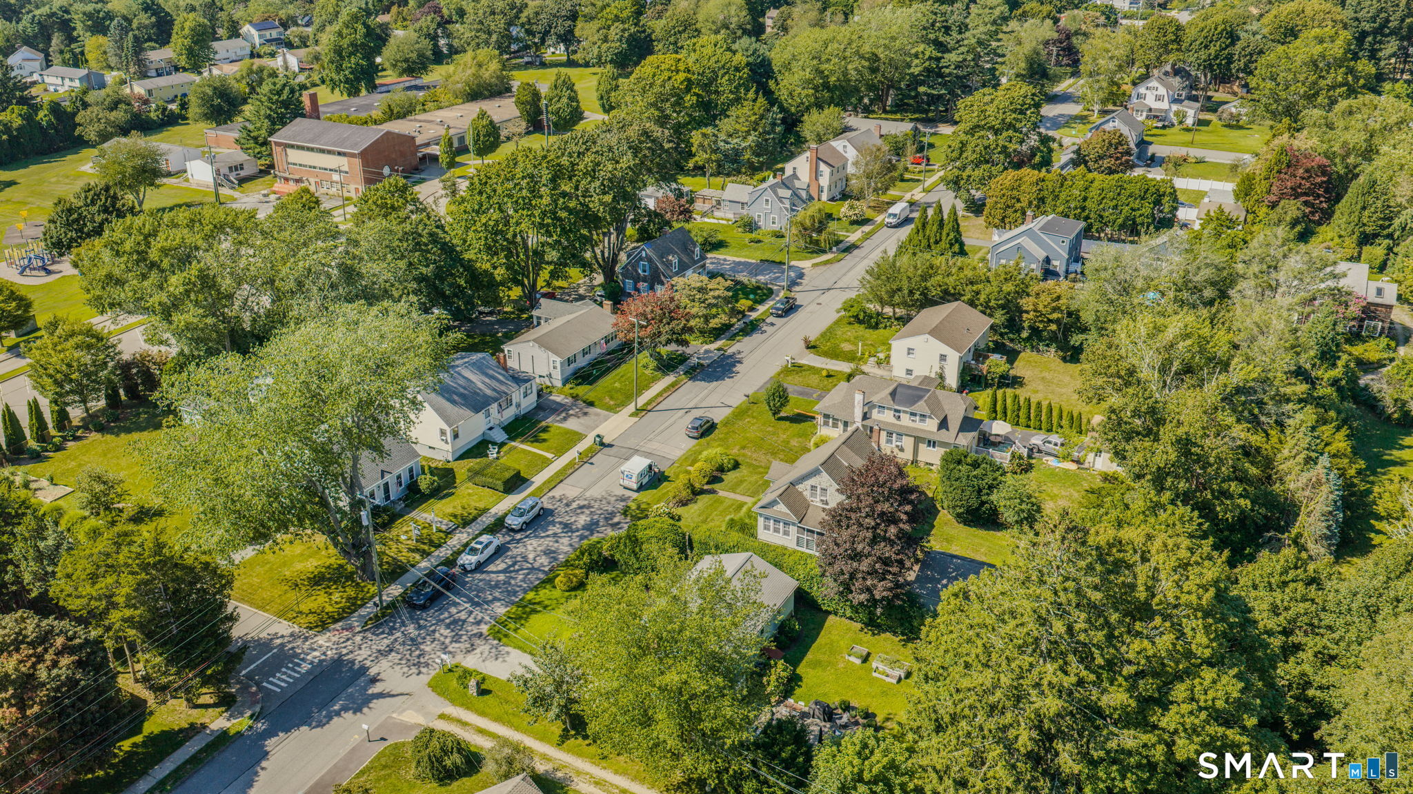 182 Ocean View Avenue Groton CT 06355