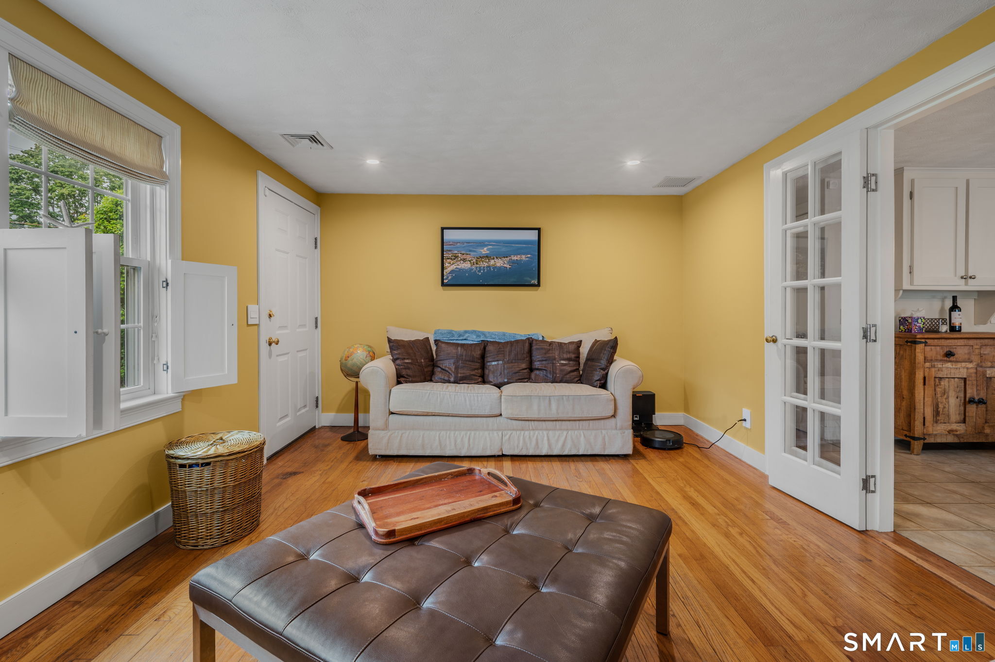 182 Ocean View Avenue Groton CT 06355