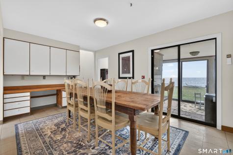 39 Vineyard Place Guilford CT 06437