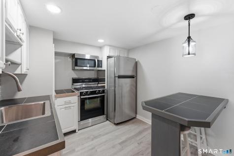 9 Hunters Road Norwich CT 06360